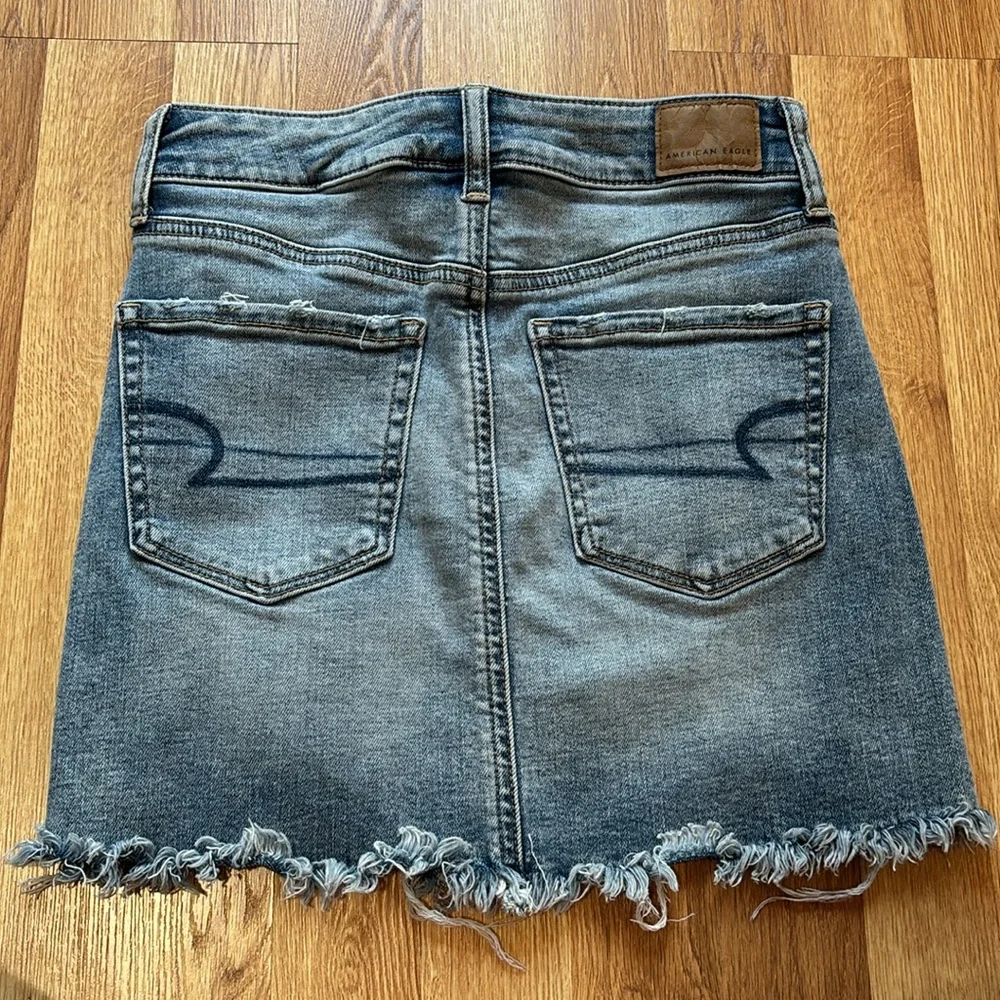 AE Super Stretch Denim Skirt - Picture 2 of 6